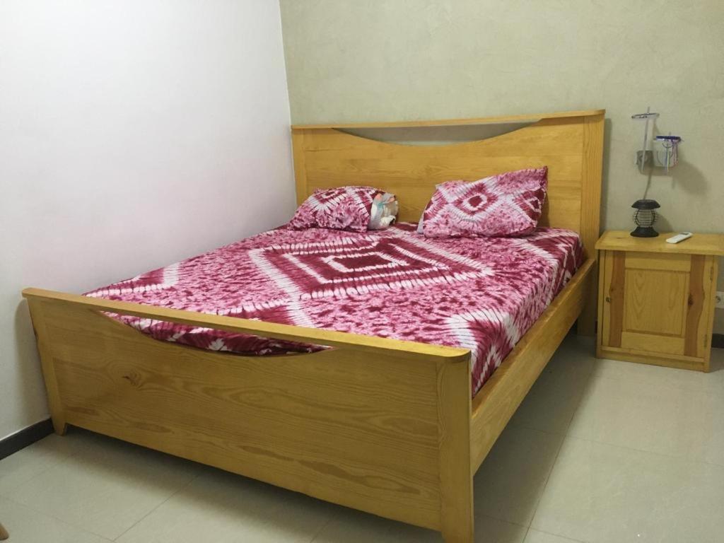 Saly - Villa Kage 6 Chambres -Clim-Wifi-Eau Chaude-Billard-Babyfoot-Ping Pong-Canal - Electricite Non Comprise Екстериор снимка