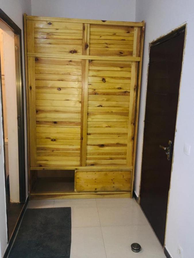 Saly - Villa Kage 6 Chambres -Clim-Wifi-Eau Chaude-Billard-Babyfoot-Ping Pong-Canal - Electricite Non Comprise Екстериор снимка
